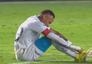 Neymar tem chances de ficar fora da Copa por causa da cirurgia no joelho?